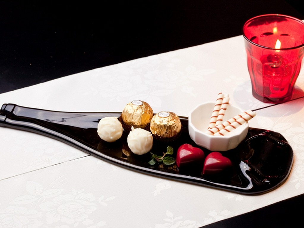 世界でたったひとつだけのワインボトル皿