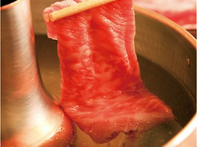 A5ランクにこだわる仙台牛のしゃぶしゃぶ（またはすき焼き）