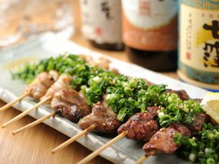 숯불구이 다이닝 쿠오쿠오 야마시나역앞점