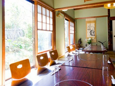 2名様〜35名様までいろいろな個室を用意しています