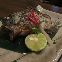 とれたての地魚、活魚を使ったお食事をお愉しみ頂けます。