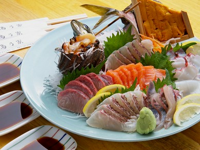 リーズナブルな価格で魚介からお鍋まで楽しめるコース満載！！