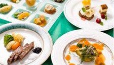 ＜送迎あり＞　影膳・装花　無料サービス致します。
