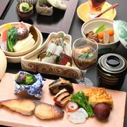 本格日本料理店「季節料理　根本」。豊富なお酒と共にどうぞ
