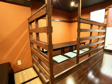 半個室でのお食事もお楽しみいただけます