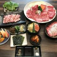 画像のお肉は三人前になります。
無料送迎致します！ 

5名様から承ります。
 ＊お１人様5400円以上のご予約にて、無料送迎致します。

10名様から承ります。
 ＊お１人様2700円以上のご予約にて、無料送迎致します。
