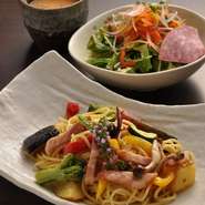 季節のサラダ・本日のスープ