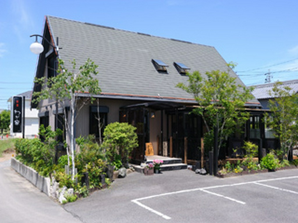 隠れ家的で落ちついた空間でのひとときをどうぞ