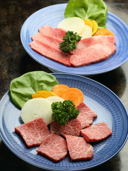 特上カルビ、特上ロース