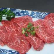 もっとも肉を味わえるのは赤身です。厳選して仕入れておりますので自信の逸品！