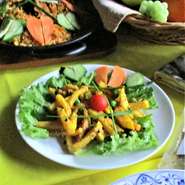 大根と人参がたっぷり！セサミオイルの香りがふんわり、お口に広がります！
サラダにもなるし、お酒のおつまみにも良いです！もちろんバスマティーライスにも◎