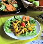 大根と人参がたっぷり！セサミオイルの香りがふんわり、お口に広がります！
サラダにもなるし、お酒のおつまみにも良いです！もちろんバスマティーライスにも◎