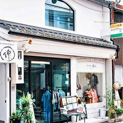 昨年からお店を改装し、お食事はすべて２階席で提供しています！