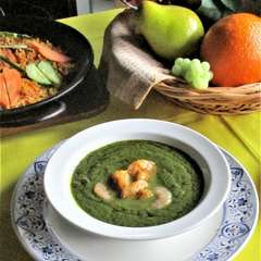 本格インドカレー☆サーグ☆ほうれん草の鮮やかな緑のカレー