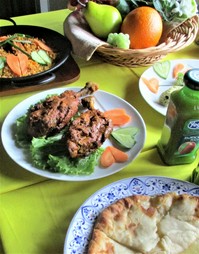 ★本格インド料理フルコース　カレー３種類とナンが食べ放題！
タンドリーチキン,カバブ,デザート,チャイ付