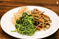 焼肉屋の定番おつまみ
※写真はイメージです。