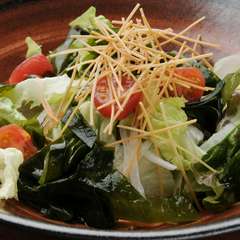 “若布サラダ”　500円