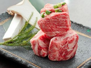 Charcoal grilled Yakiniku Daikokukan