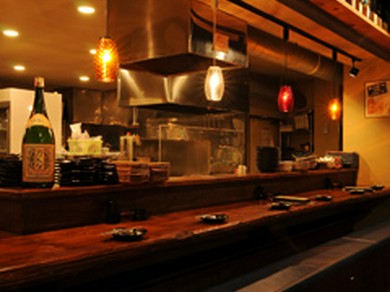 人気「串揚げ」や、名物「つくば鶏」が好評!! 軽く１杯もＯＫ♪