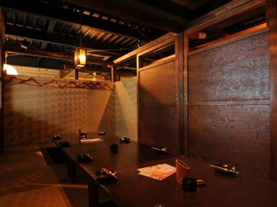 【個室】和を感じる大人の雰囲気ある空間。駅から徒歩3分です。