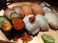 8貫盛り合わせ　1330円
10貫盛り合わせ　1660円