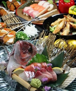 毎朝仕入れる新鮮な『海鮮素材』