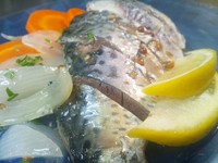 - Maquerreau au vin blanc -