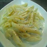 - Penne al gorgonzala -