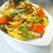 - Fettuccine al ragu di coniglio con carotta -