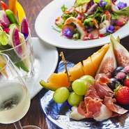 季節限定特別料理　　《 本日のスペチャリテ 》　　　～ 葉月の頃 ～