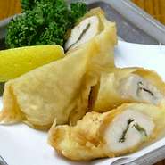 練り梅と大葉（青紫蘇）でさっぱり仕上げました。