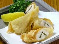 練り梅と大葉（青紫蘇）でさっぱり仕上げました。