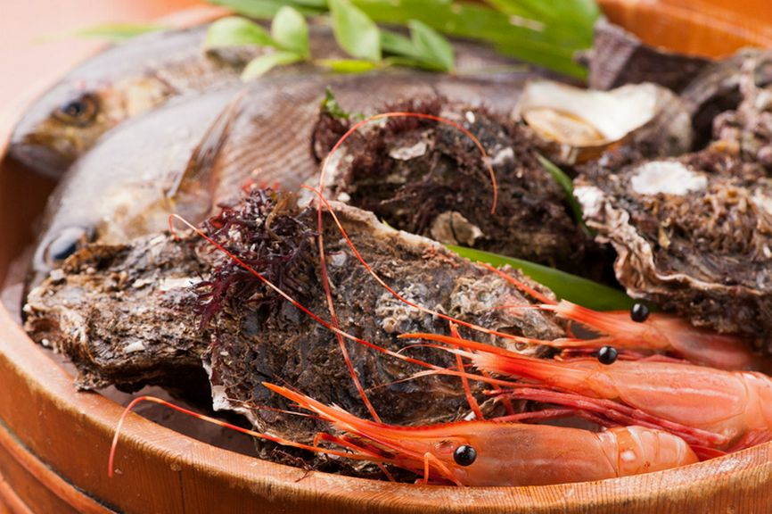 毎朝、料理長自らが地元の市場で食材を厳選