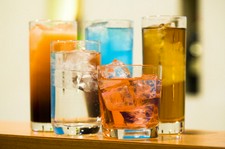 コース料理をご注文のお客様限定で飲み放題メニューをご用意致しました。