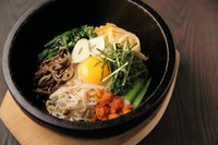 全州式石焼ビビンバ。