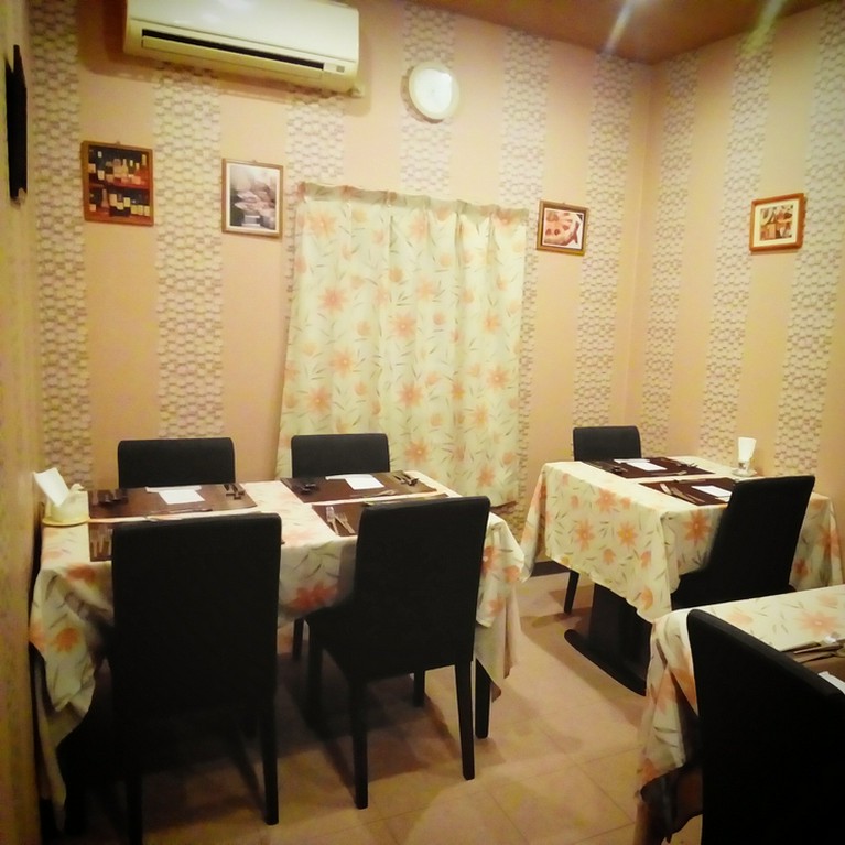 アットホームな雰囲気でゆっくり寛げるお店です