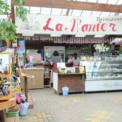 観光のついでに立ち寄れるレストラン