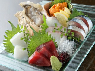 旬の味が満載！　『新鮮お刺身盛り合わせ』