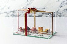 誕生日や記念日に、人気のおすすめプランです。
厳選高級食材を使用したお食事をお楽しみいただけます。