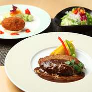 木の温もりが落ち着く清潔感のある店内は記念日やお誕生日のご利用にも好評です。ディナーコースは3500円より各種ご用意しております。もちろん気軽な普段使いも大歓迎。地産の食材を存分にお楽しみ下さい。