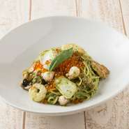 モルトの不動の人気メニュー！
たっぷり魚介が人気です！
