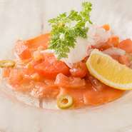 モルト特製ドレッシングでさっぱりに仕上げました！