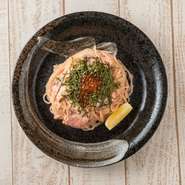 サーモンとイクラの贅沢な親子パスタ！