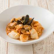 魚貝＆魚貝の海の香り漂う一皿に仕上げました！