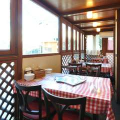 気持ちの良いテラス席