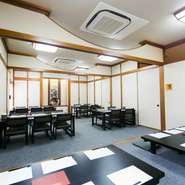 湯田の創作料理コースは2500円～（税別）、プラス1500円で2時間飲み放題をお付けします。和室・洋室など、お客様のご要望に出来る限りお応え致します。幹事様はお気軽にご相談下さいませ！