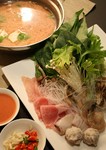 スープを作る上で必要不可欠な発酵調味料「香港南乳(腐乳)」の入荷が困難な状況が続いており、現在はこのメニューを休止しております。