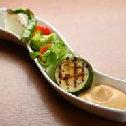 季節の野菜と海老マヨネーズ