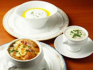 スープ料理全般、食材の味を生かした特徴のある一品