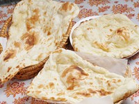 チーズナン・ガーリックナン・キーマナン・マサラクルチャ